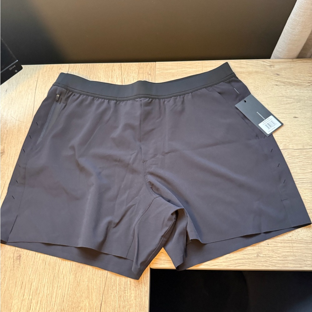 New Ten Thousand Interval Short 5 inch Size XL No Liner - Picture 8 of 10